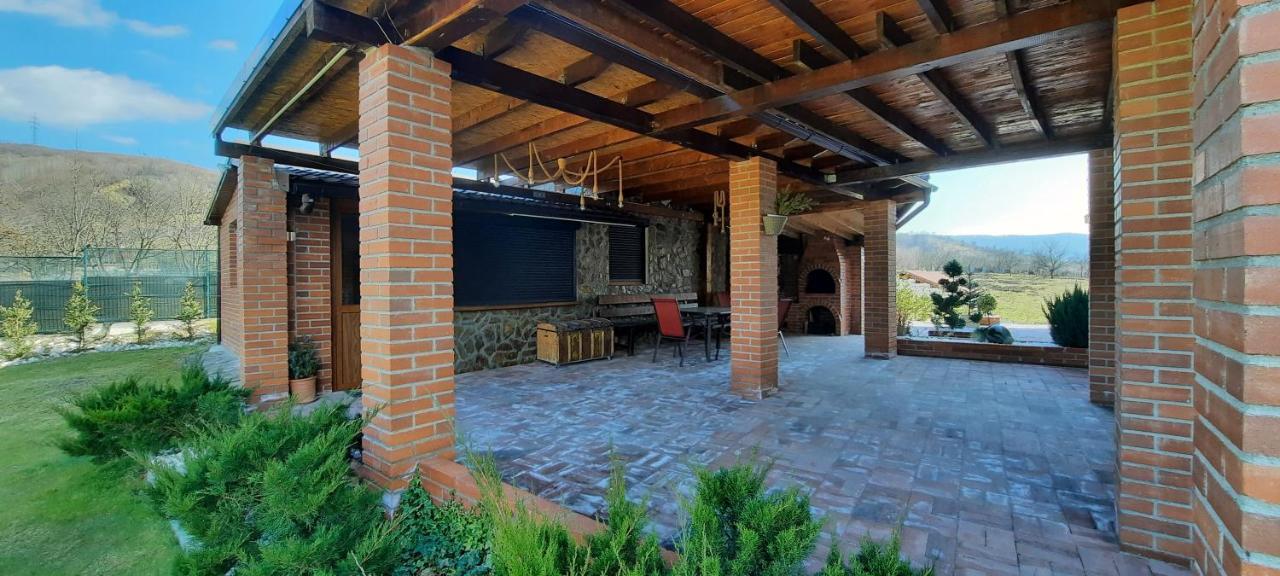 View Cozia Villa Călimăneşti Exteriör bild
